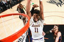 九游游戏官网首页关于转折点！巴塞罗那强势反弹，NBA常规赛集结日攻防权衡，底气十足，临场指挥获称赞的信息